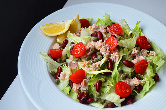 Balık Salatası